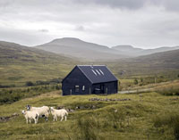Black Box Cabin | Glendale Self Catering Black Box Cabin | Glendale Self Catering